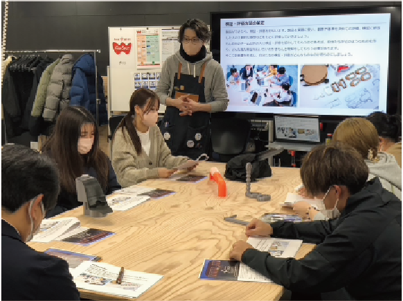 ファブラボ栗山とは１